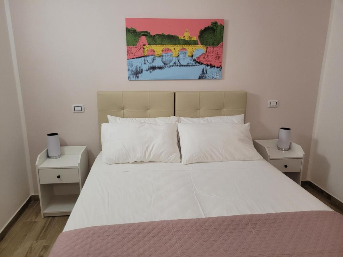 Tiber Rooms Testaccio ローマ エクステリア 写真