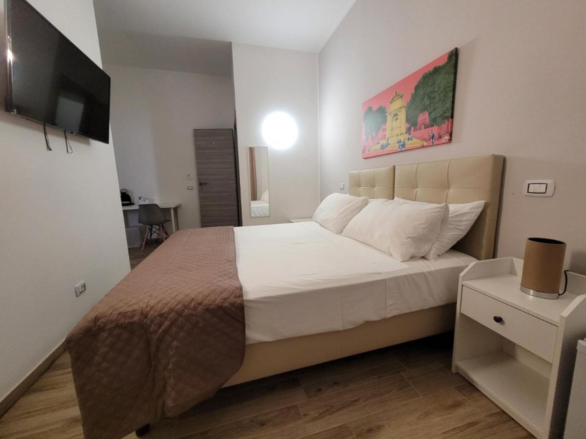 Tiber Rooms Testaccio ローマ エクステリア 写真