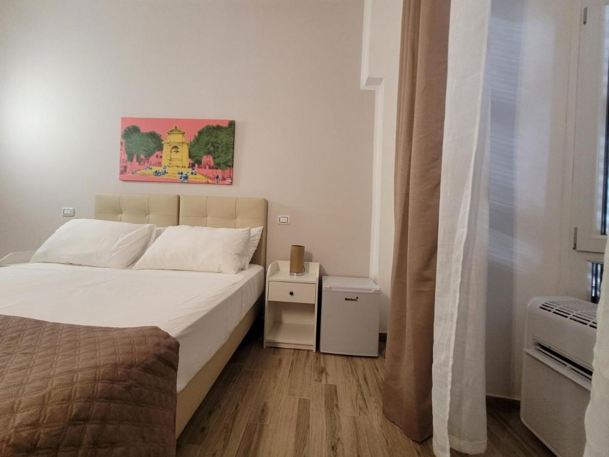Tiber Rooms Testaccio ローマ エクステリア 写真