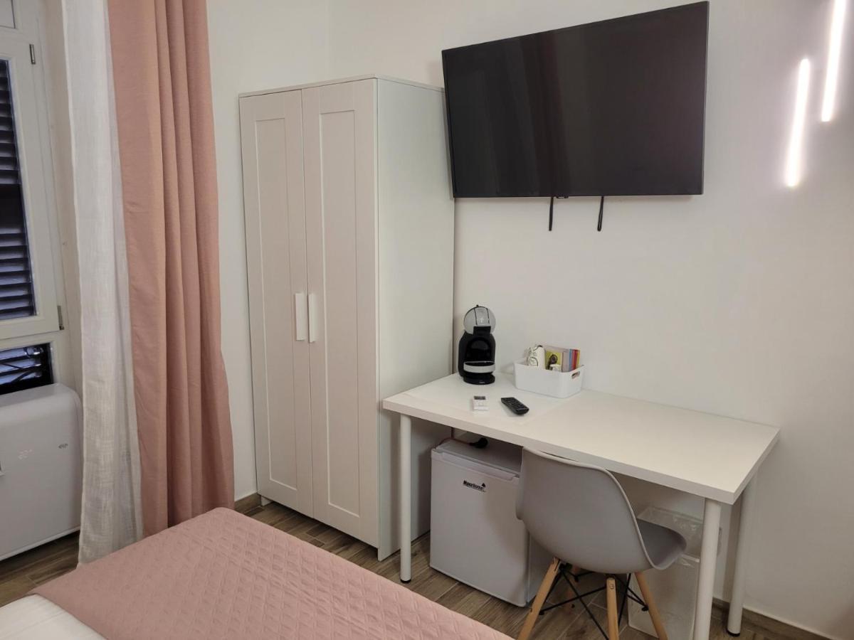 Tiber Rooms Testaccio ローマ エクステリア 写真